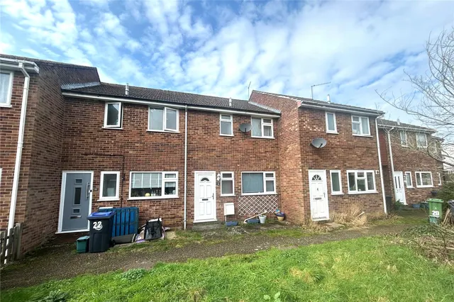 Mainstone Close, Deepcut, Camberley, Surrey, GU16 6RU, photo 1