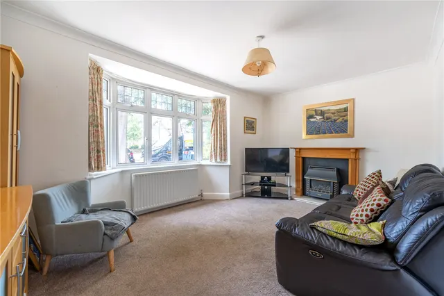 Photo 3 — Coniston Road, Twickenham, TW2 7HH