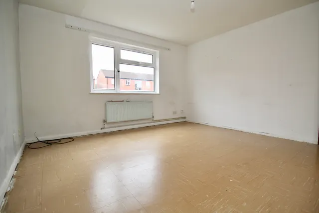 Strode Road, Street, photo 3