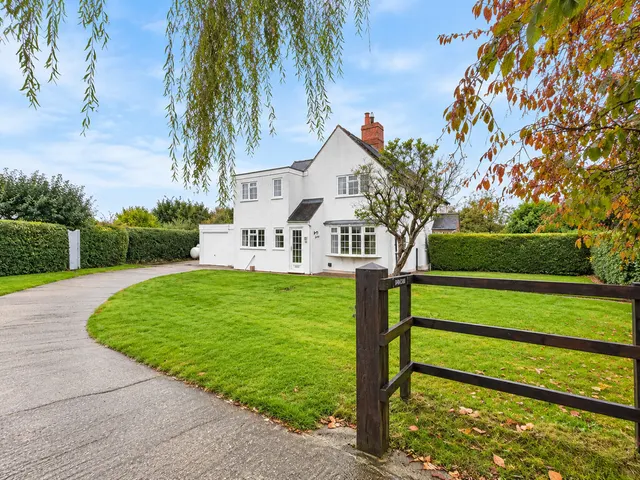 Morrey Lane, Hadley End, photo 1