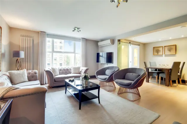 Boydell Court, St Johns Wood Park, photo 2