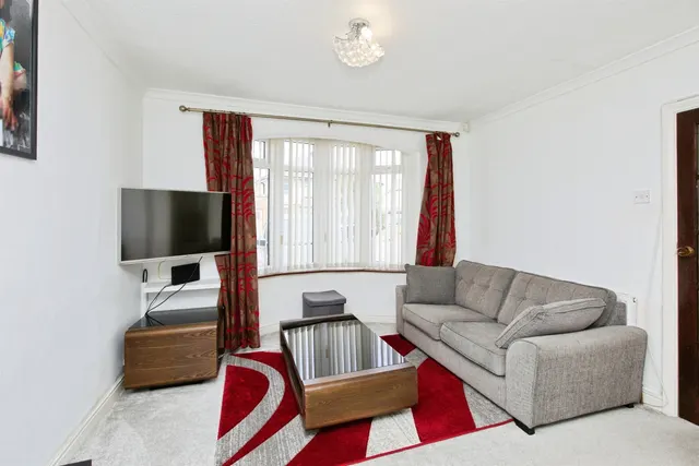 Photo 3 — Grasmere Crescent, Sinfin, Derby