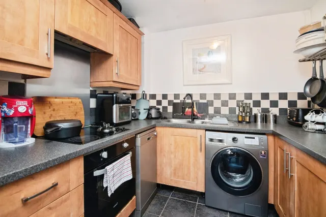 Ashwood Close, Oldbury, B69, photo 2
