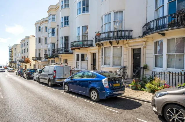 Waterloo Street, Hove, BN3, photo 1