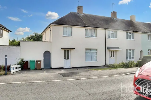 Brooksby Lane, Clifton, NG11, photo 1