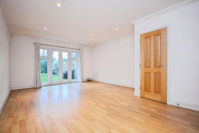 Oakley Road, Bromley, BR2, photo 3