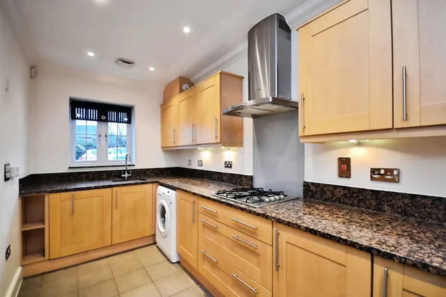 Oakley Road, Bromley, BR2, photo 2