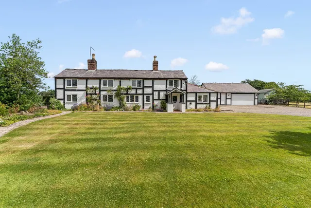 Photo 2 — Hall Lane, Radmore Green, Tarporley, CW6 9Rj