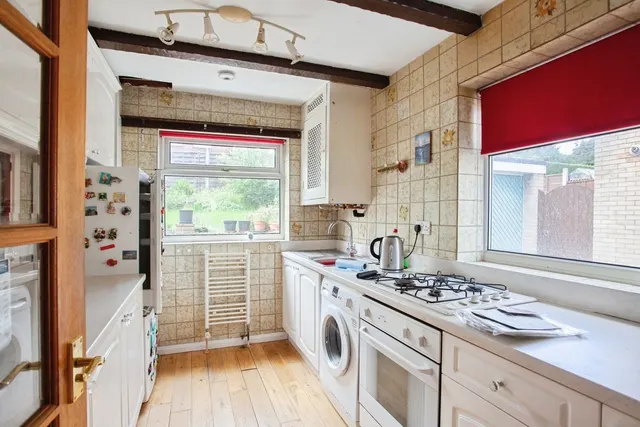 Photo 2 — Tunwell Greave, Sheffield, S5