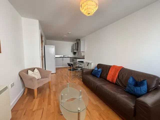 Waterloo Apartments, LS10, photo 1