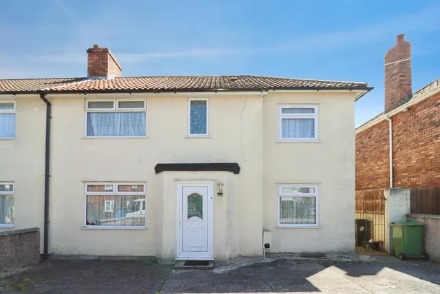 Forest Walk, Fishponds, Bristol, BS16, photo 1