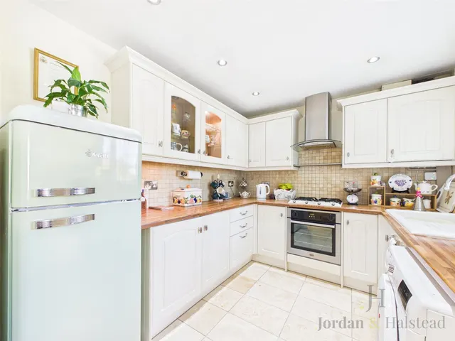 Photo 2 — Plovers Lane, Helsby, Frodsham, Cheshire, WA6 0QA