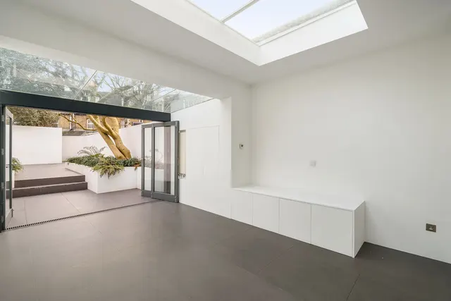 Kew Road, Richmond, TW9, photo 3