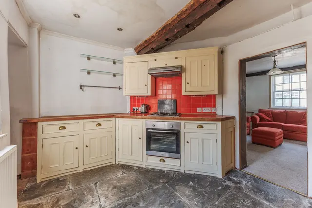 Photo 2 — Henley Street, Alcester, B49