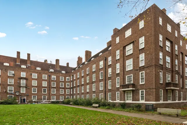 Lambeth Walk, SE11, photo 1