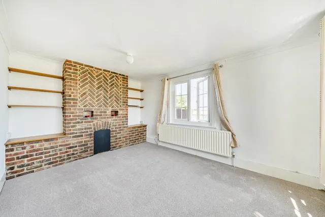 Photo 3 — Gorse Road, Kent, BR5
