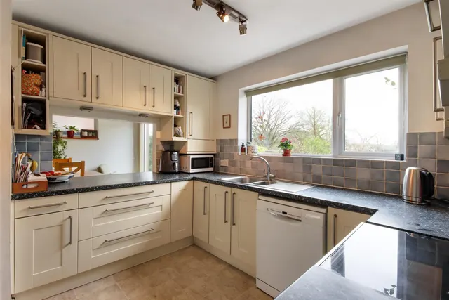 Correnden Road, Tonbridge, photo 3