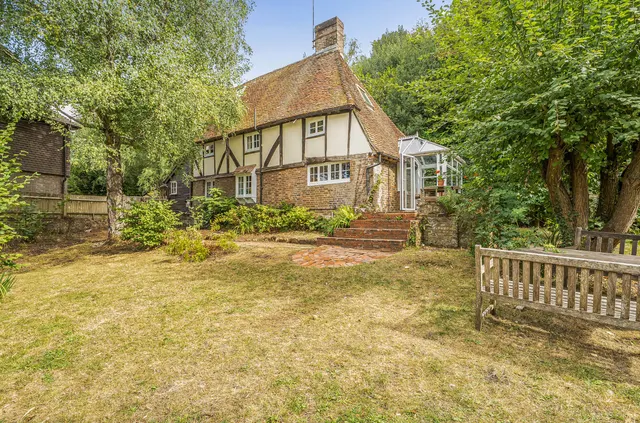 Gilham Lane, Forest Row, East Sussex, RH18 5AH, photo 1