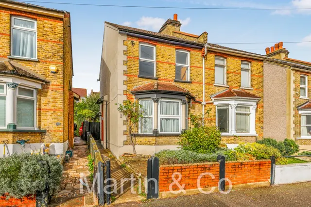 Churchill Road, South Croydon, CR2, photo 1