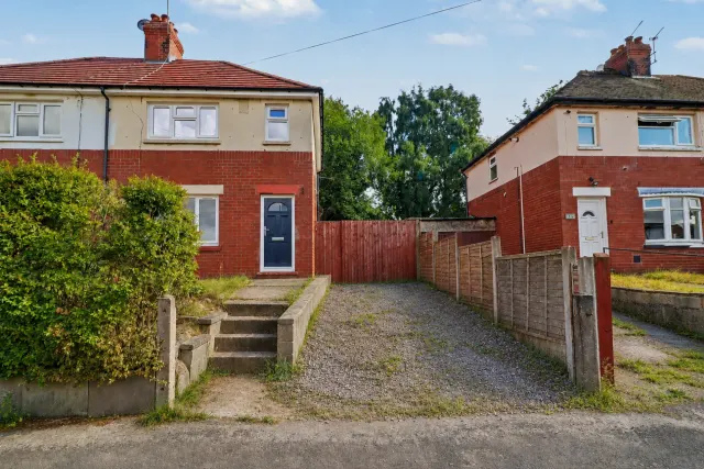 Fern Crescent, Congleton, photo 1