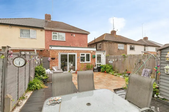 Astill Drive, LEICESTER, photo 1