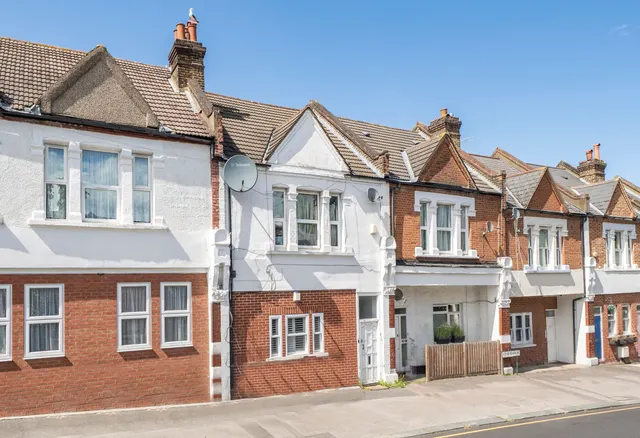 The Parade, London, SE26, photo 1