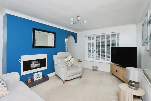 Photo 3 — Pagenall Drive, Swallownest, S26