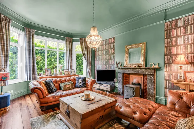 Photo 3 — Ermine Rise, 54 London Road, ROYSTON, Royston, SG8 9EL