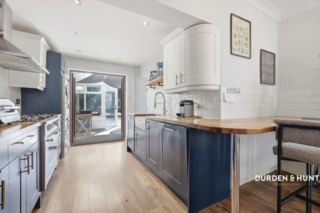 Douglas Road, Hornchurch, RM11, photo 3