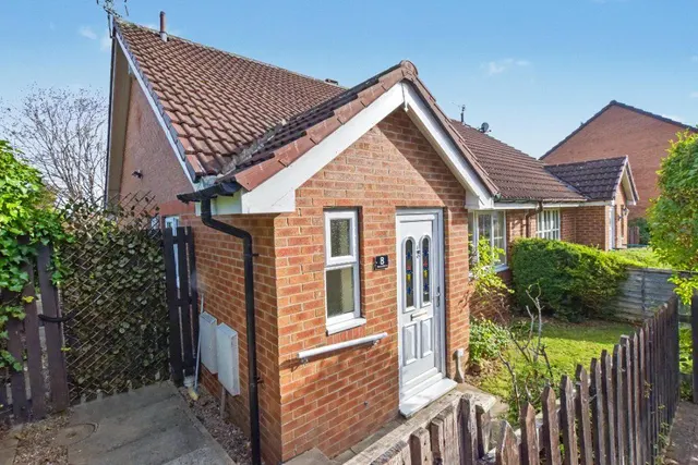 Wensleydale Avenue, Leeds, LS12, photo 1