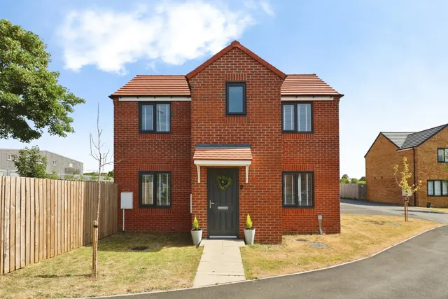 Porter Gardens, Bishop Auckland, DL14, photo 1