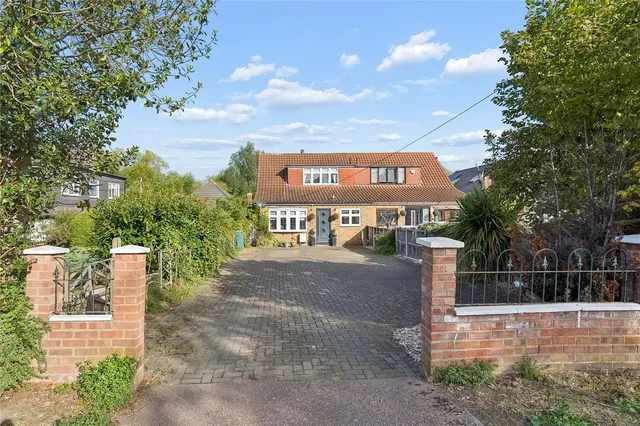 Abbey Wood Lane, Rainham, RM13, photo 3
