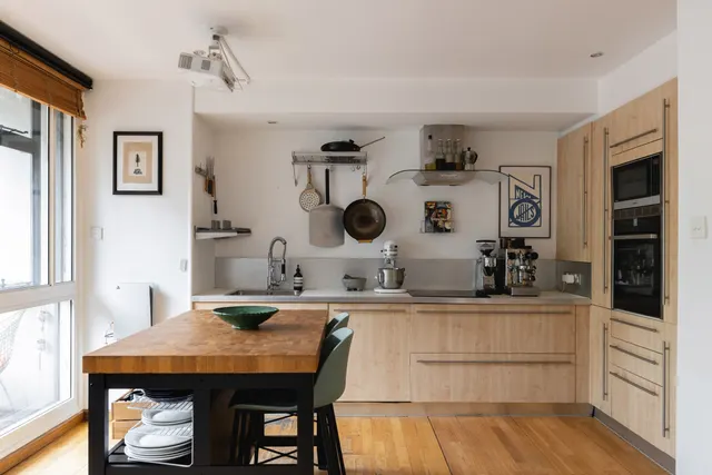 7 Keeling House, Claredale Street, London, photo 1