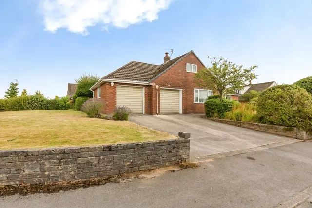 Pexhill Drive, MACCLESFIELD, Cheshire, SK10, photo 1