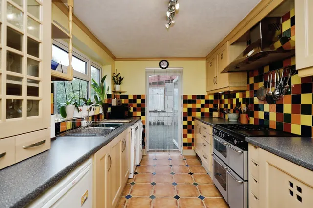 Ersham Road, Hailsham, BN27, photo 3