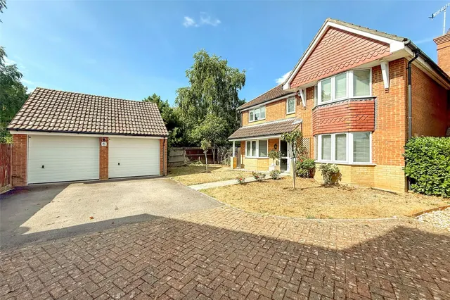 Littlehampton, BN17, photo 1