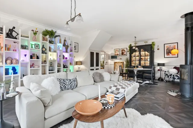 Hassobury, Farnham, CM23, photo 1