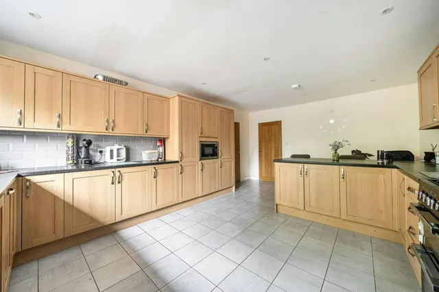 Photo 2 — Monks Brook Close, Eastleigh, SO50