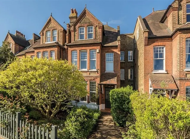 Montague Avenue, Brockley, SE4, photo 1