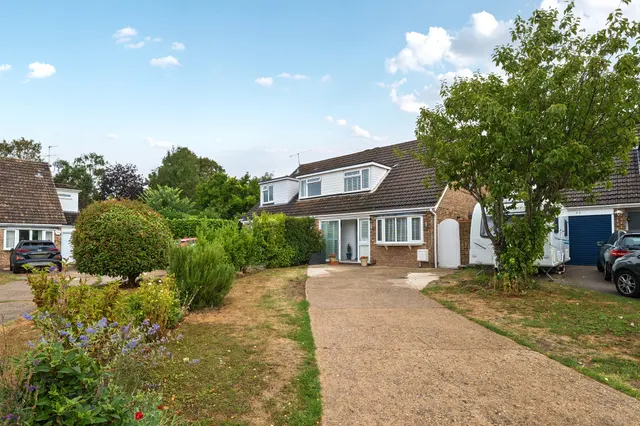 Cadwell Drive, Maidenhead, photo 1