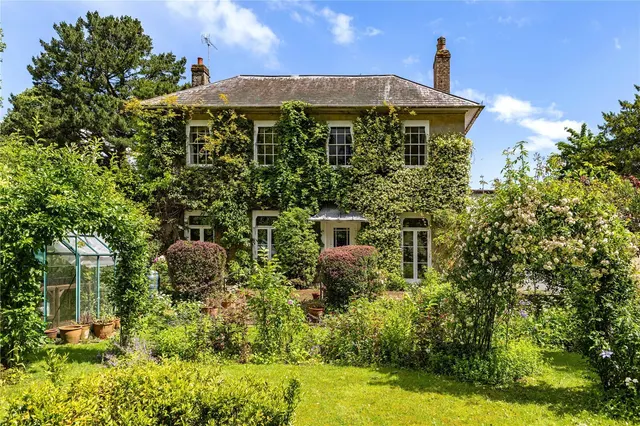 Guillards Oak, Midhurst, GU29, photo 1