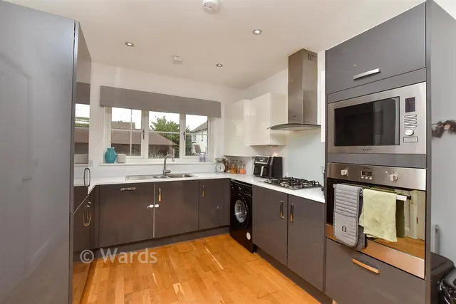 Longview Close, Boughton-Under-Blean, ME13, photo 2