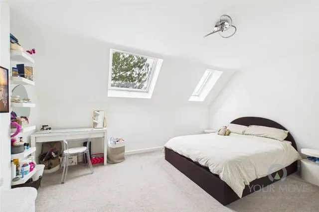 Photo 3 — Oakview Court, Hindhead Knoll, Milton Keynes,, MK7