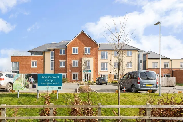 Grove Road, Wantage, photo 1