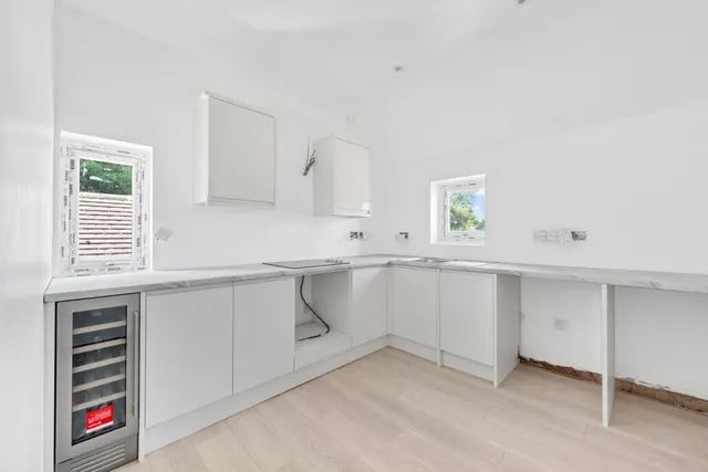 Photo 3 — Westhorne Avenue, Eltham, SE9 6JX