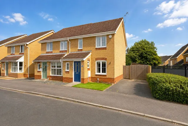 Farriers Way, Houghton Regis, LU5, photo 1