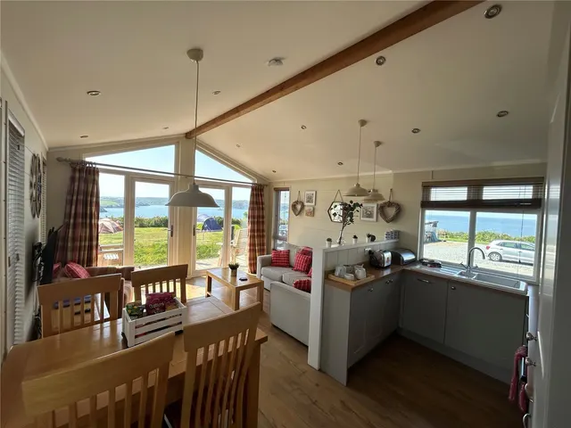 Fishguard BAY RESORT, SA65, photo 3