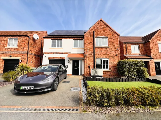 Kingfisher Way, Ollerton, NG22, photo 1