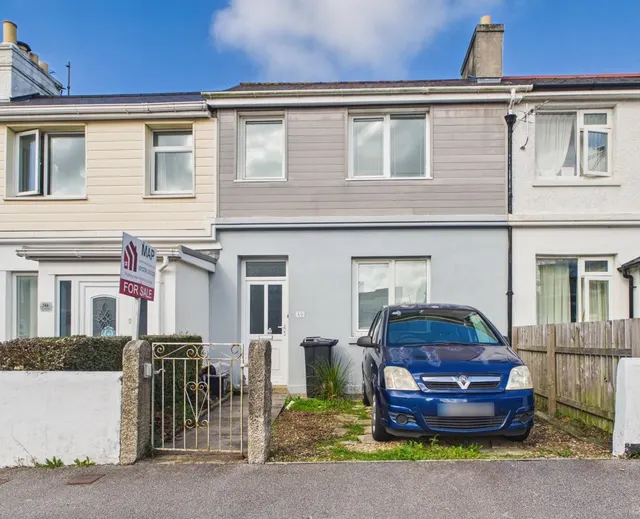 Dolcoath Avenue, Camborne, TR14, photo 1