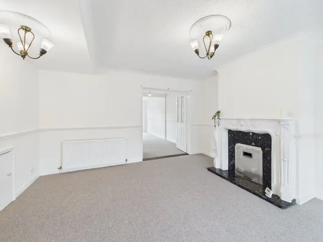 Photo 3 — Carlisle Crescent, Ashton-under-Lyne, Greater Manchester, OL6